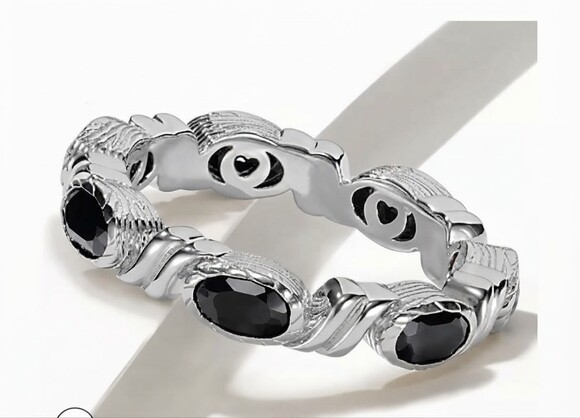 Christian James by Scott Grimes Jewelry - Sterling Silver Ring Size 7 Black Spinel Oval Bezel Set Band christian james